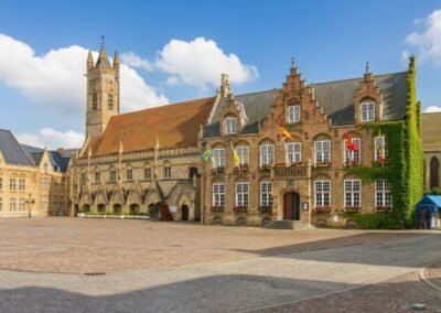 Woning Verkopen in Nieuwpoort: Complete Gids voor de Havenstad aan Zee