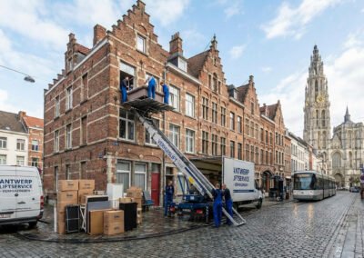 Verhuizen Met Lift in Antwerpen 2026 – Prijzen, Regels & Praktische Gids